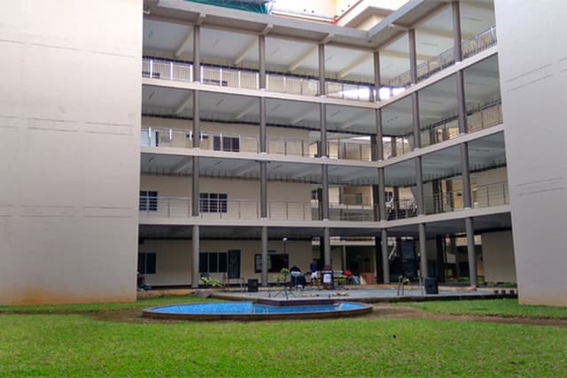 P K Das Institute of Medical Sciences