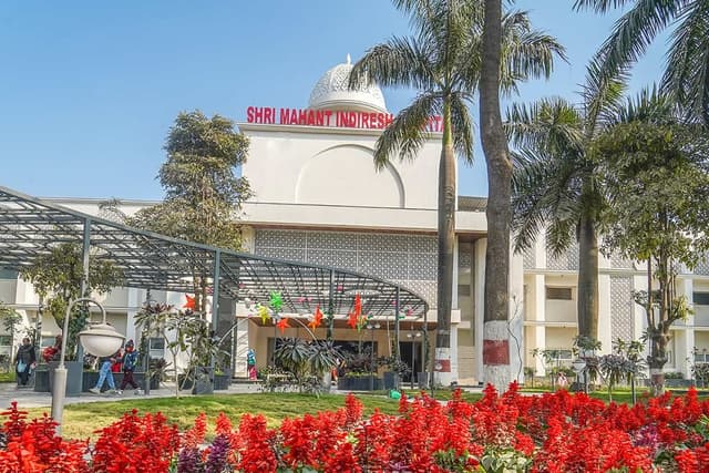 Shri Mahant Indiresh Hospital